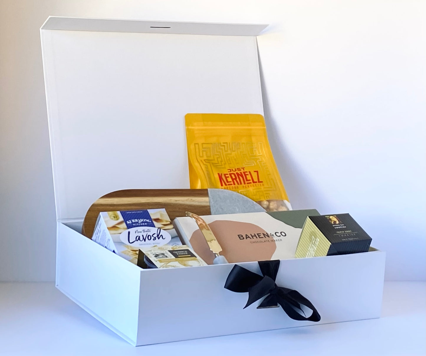 The Signature Box - premium corporate gift box with marble cheese board, cheese knife, Bahen & Co chocolate, salted caramel popcorn and gourmet treats - Gift Bento