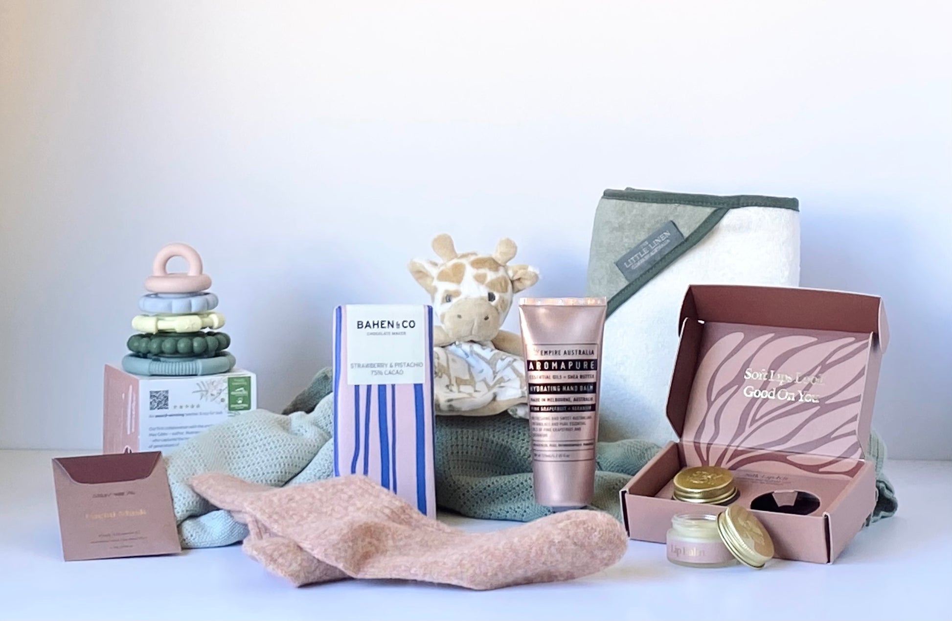 Mum & Bub Bliss - premium baby gift box with cellular blankets, hooded towel, teether, skincare, chocolate and cosy socks - Gift Bento